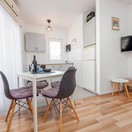 Apartman Iva Новаля Екстер'єр фото