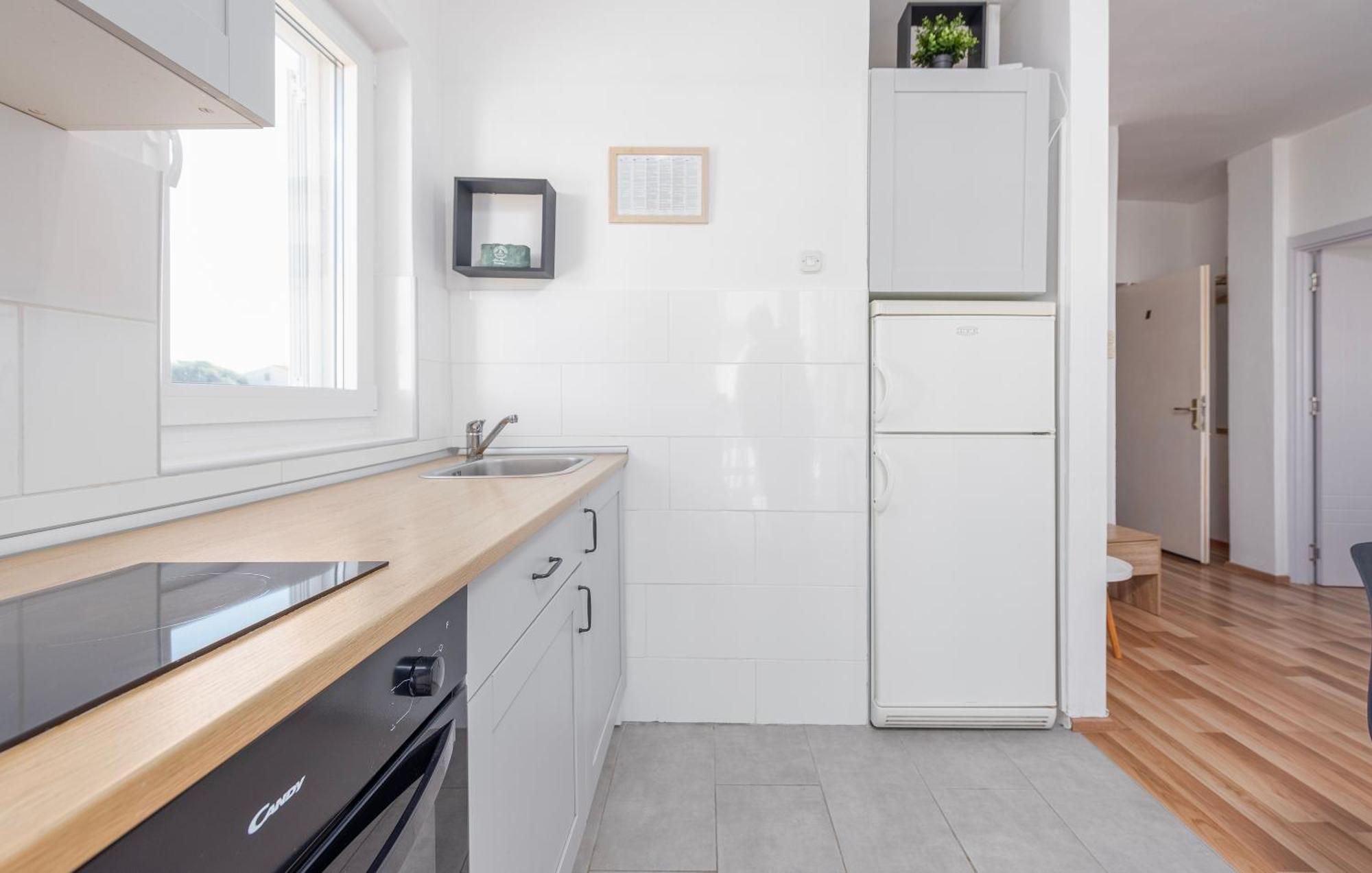 Apartman Iva Новаля Екстер'єр фото