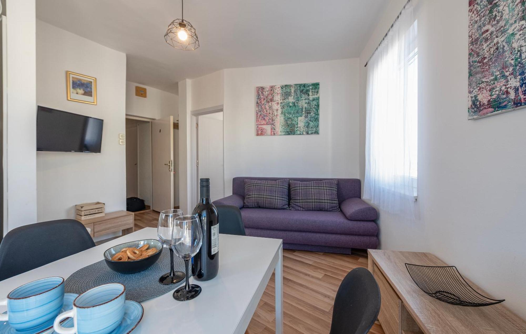 Apartman Iva Новаля Екстер'єр фото